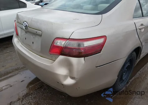 2008 Toyota Camry Le из США, поврежденный, VIN 4T4BE46K18R033458